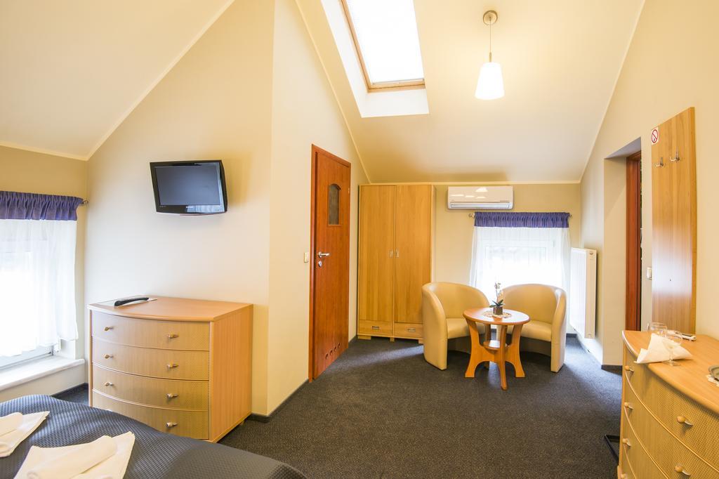 H31 Aparthotel Poznań Szoba fotó