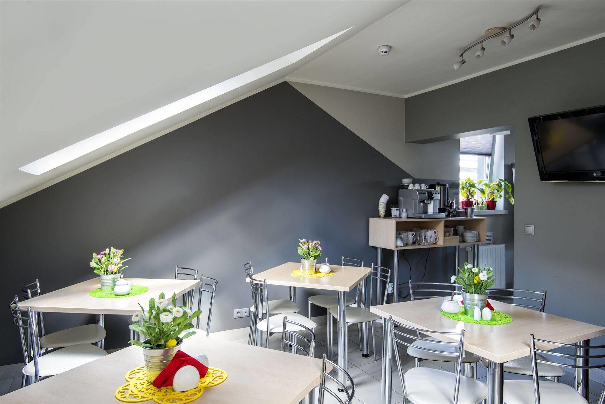 H31 Aparthotel Poznań Kültér fotó